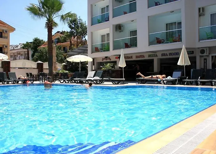 Palmea Hotel 4*
