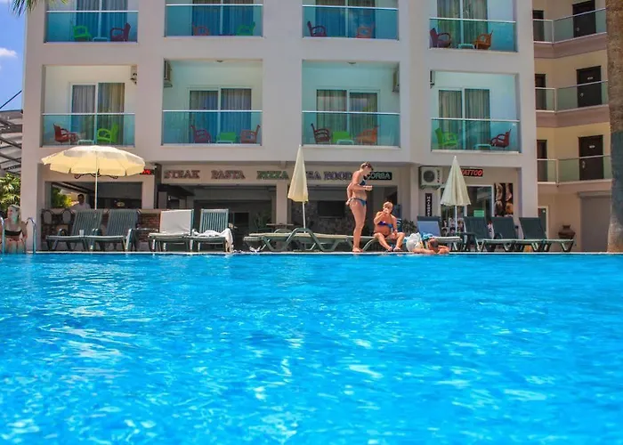 Palmea Hotel 4*