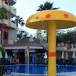 Hotell Palmea 4*