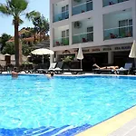 Palmea Hotell 4*