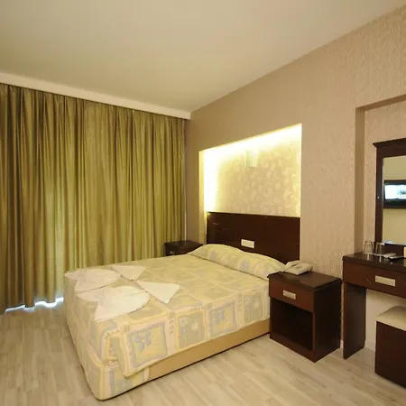 Palmea 4*