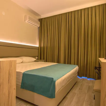 Palmea Hotell 4*
