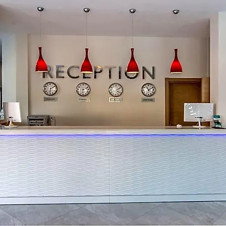 Palmea Hotell 4*