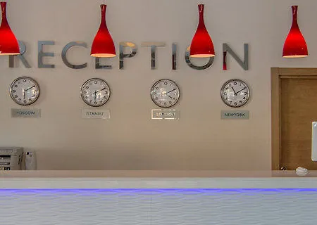 Palmea Hotell 4*