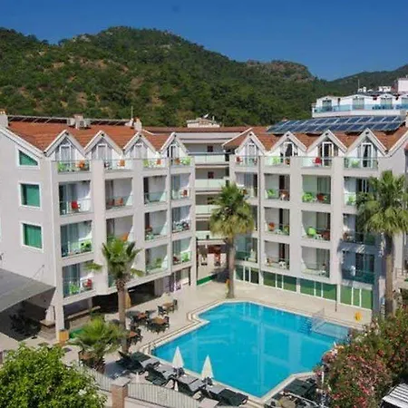 Ξενοδοχείο Palmea 4*