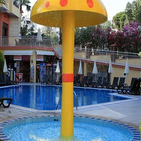 Palmea Hotell