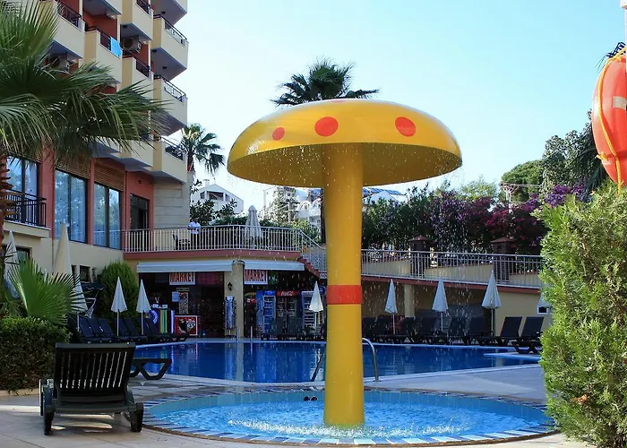מלון Palmea 4*