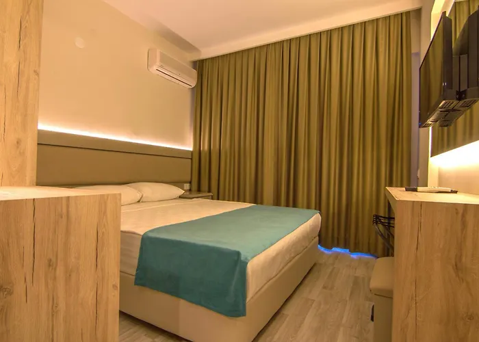 Palmea מלון 4*